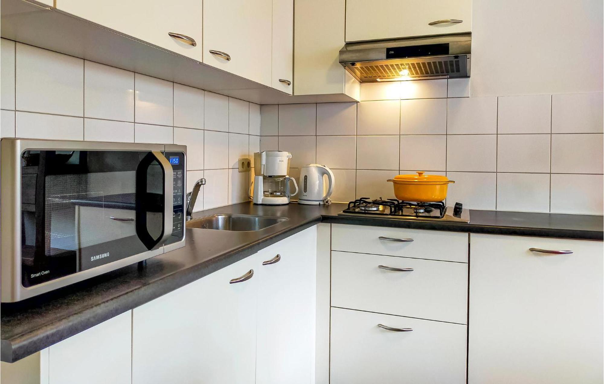 Beautiful Home In Delden With Sauna 外观 照片